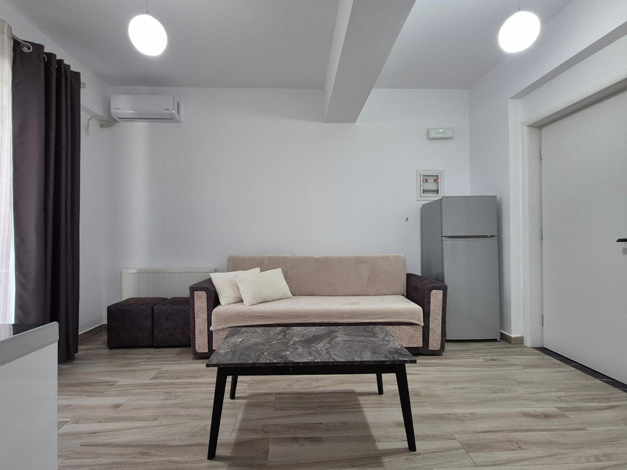 Flore Rooms Саранде Екстериор снимка