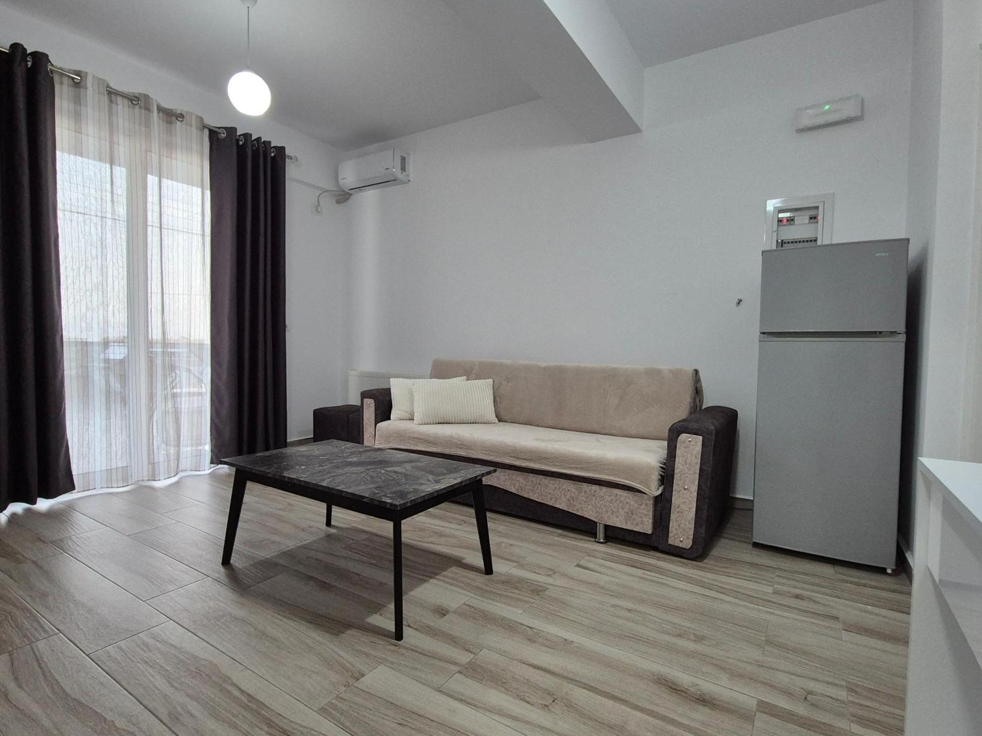 Flore Rooms Саранде Екстериор снимка
